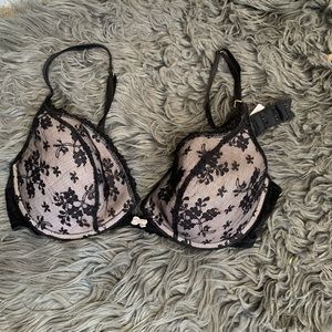 Victoria’s Secret Lace Push Up Bra